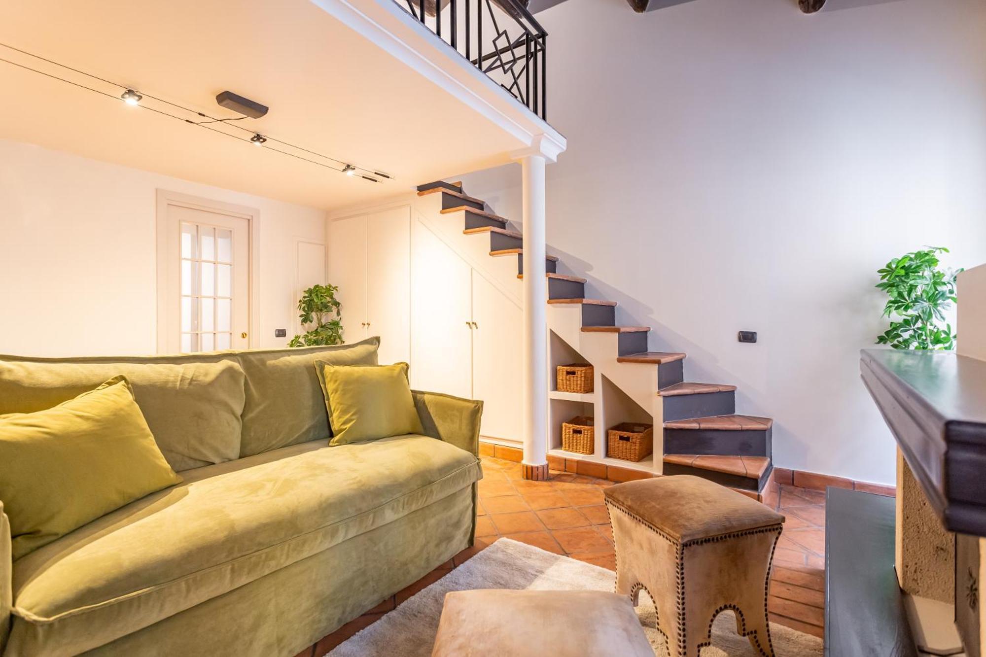 Art House Trastevere Luxury Apartment Rome